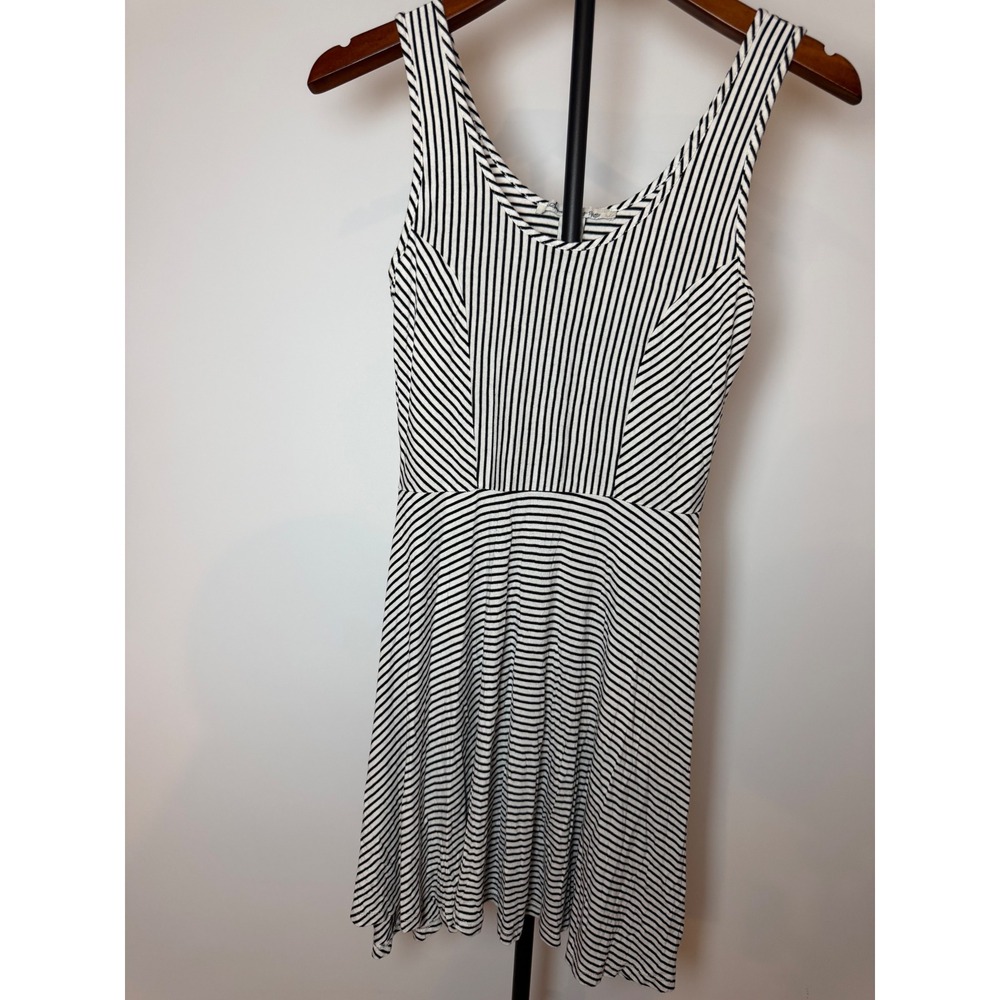 American Rag Womens Small Black White Striped Sleeveless Fit Flare Skater Dress